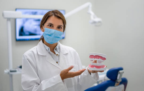 Best Emergency Denture Repair in Altoona, WI